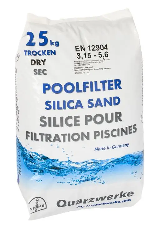 Sack mit Quarzkies für die Poolfiltration, 25 kg. Geeignet für Filteranlagen, hergestellt von der Firma Grünbeck. Aufschrift in mehreren Sprachen.